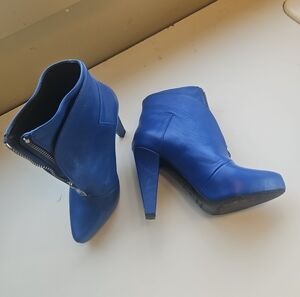 Proenza Schouler Sz6 Vibrant Blue Heeled Boots Ankle